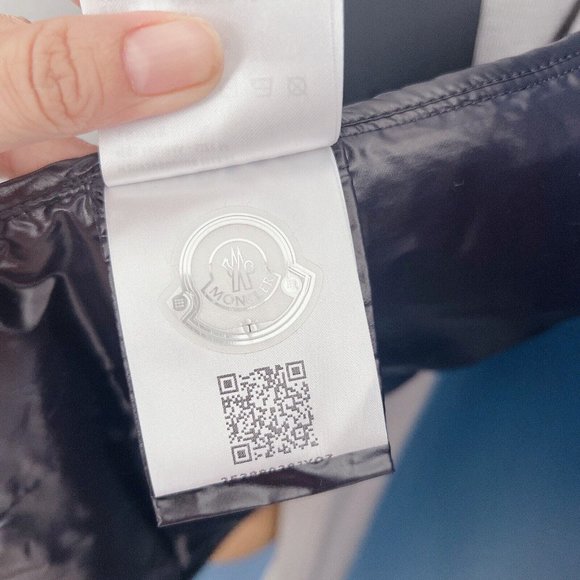 NWT Moncler Cardigan Tricot Down Wool-Blend Puffer Sweater Jacket Gray Size M - Picture 13 of 13